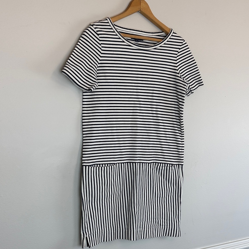 Madewell Dockside T-shirt dress women’s size x-small striped pockets
